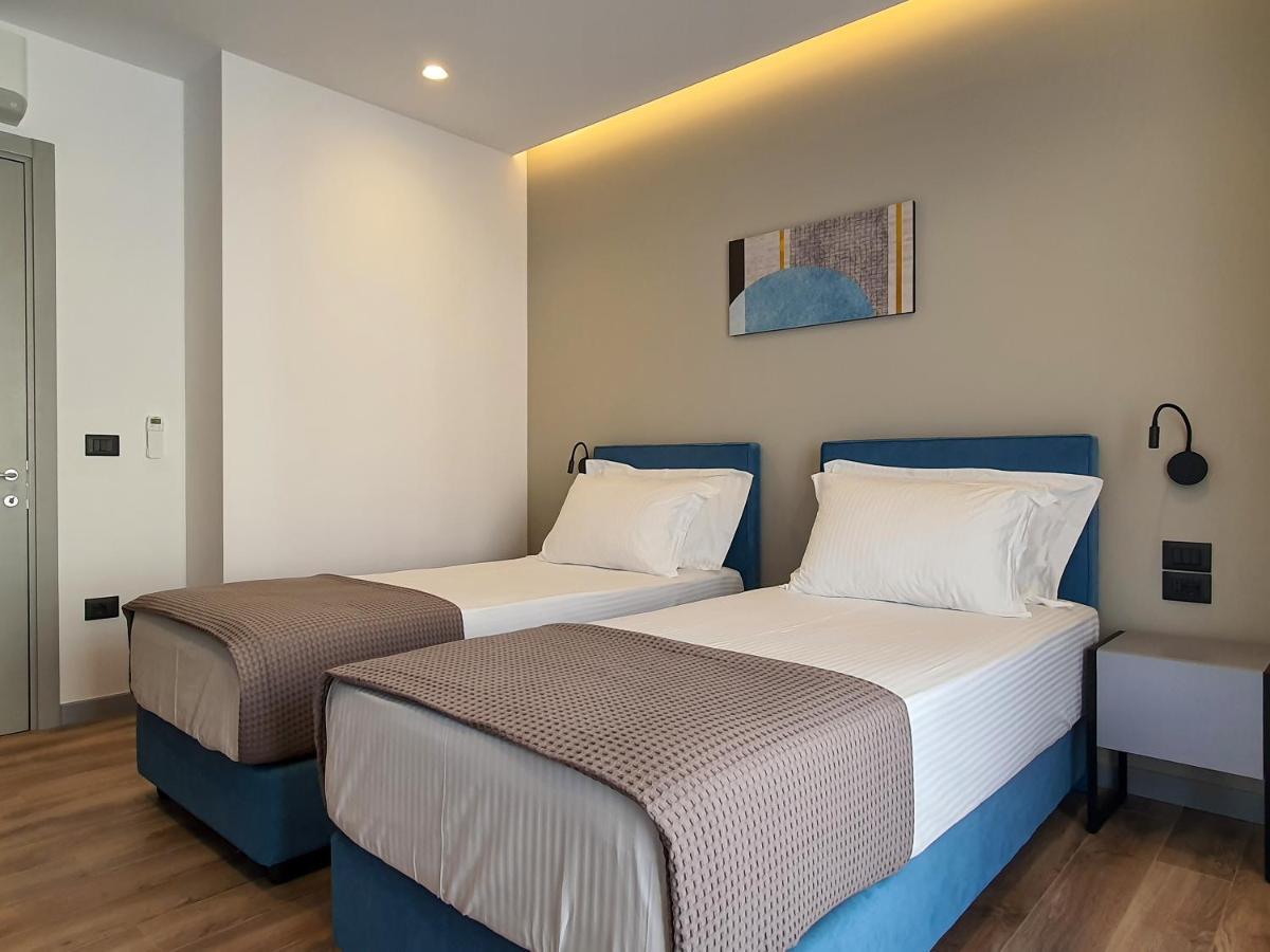 Lookout Apartments Sarande Exterior photo