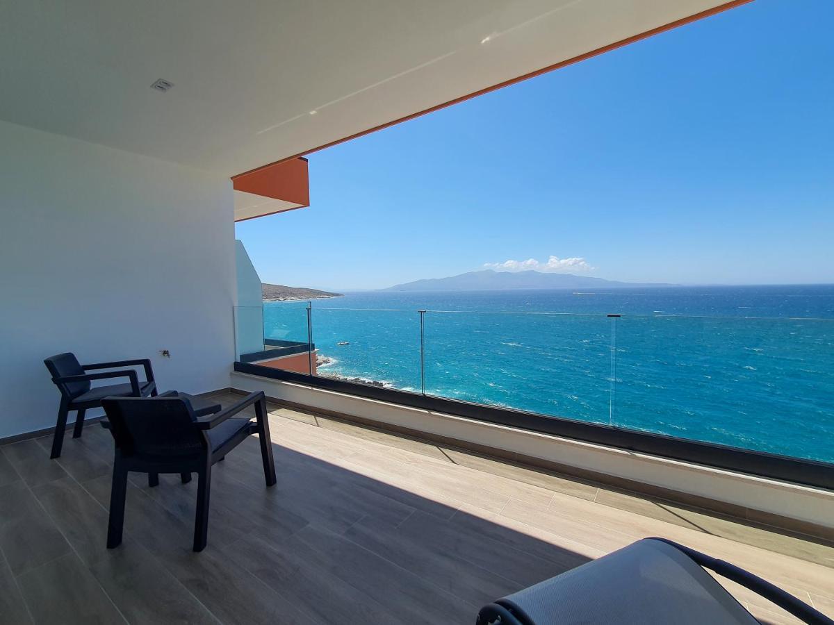 Lookout Apartments Sarande Exterior photo