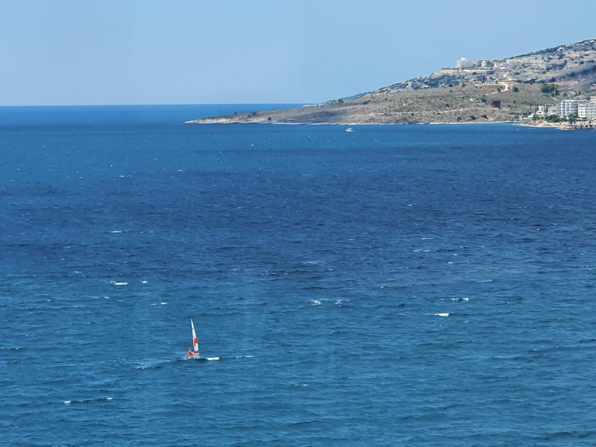 Lookout Apartments Sarande Room photo